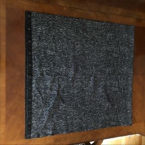 Black and white Lululemon vinyasa scarf